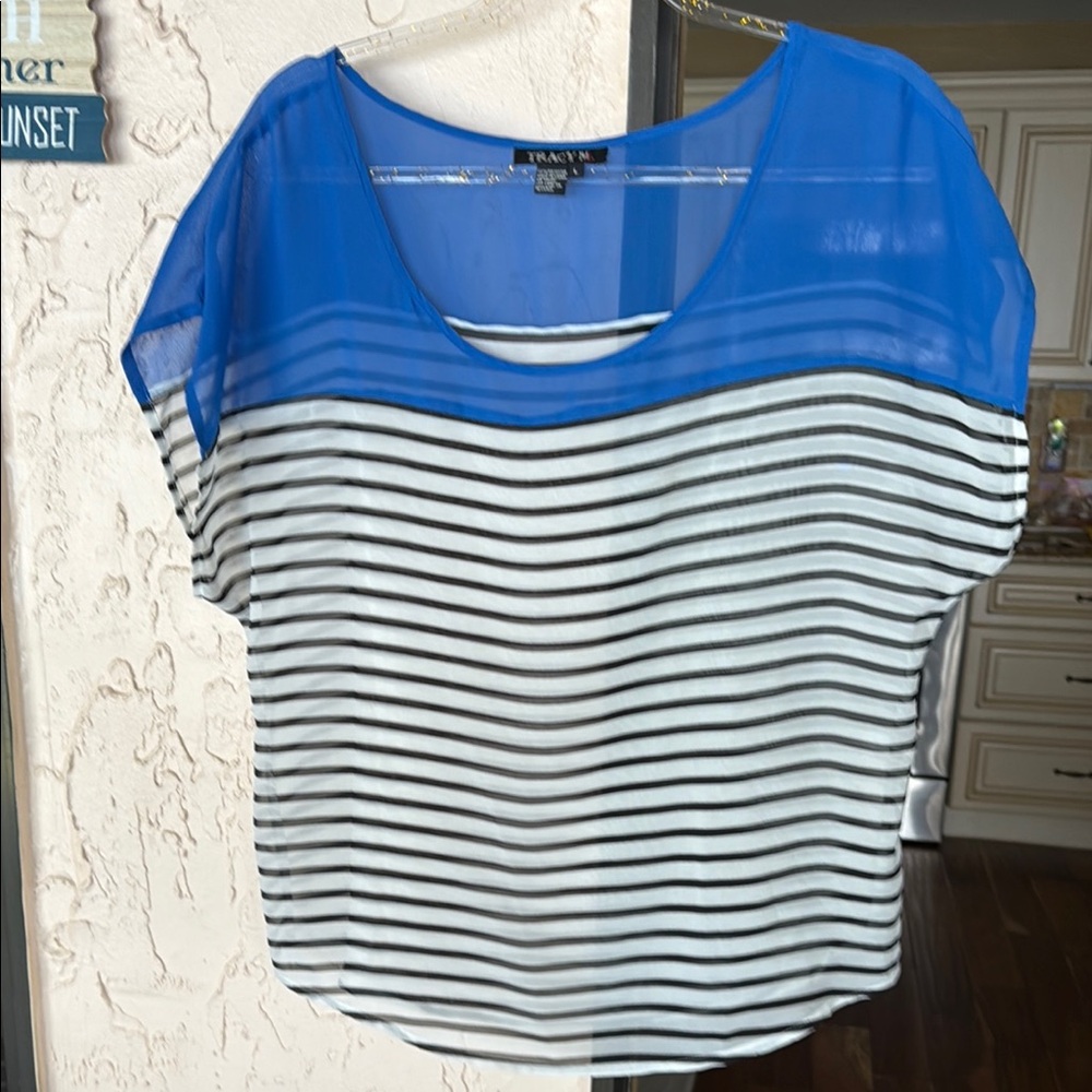 Tracy M Blue and White Boxy Blouse